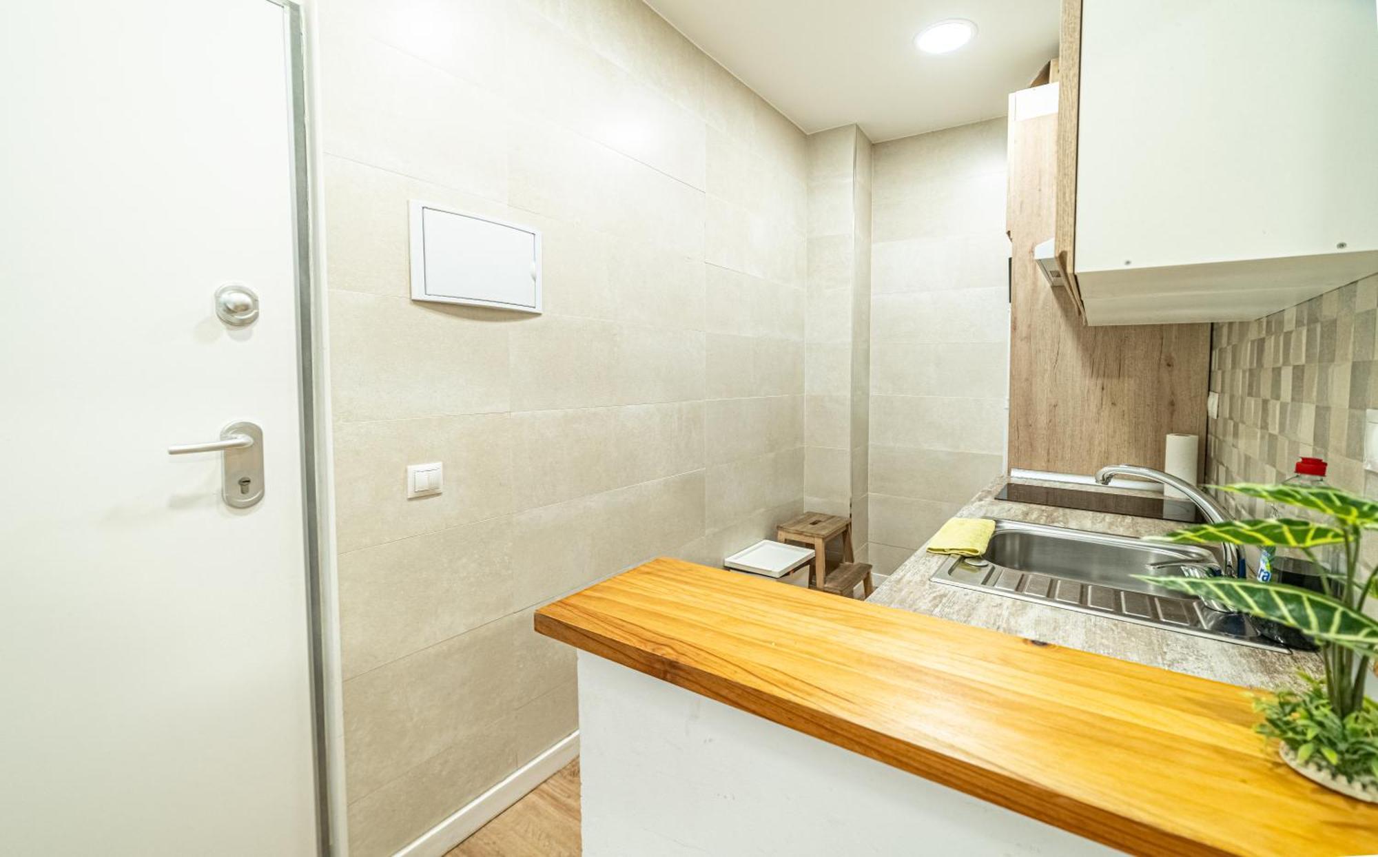 Appartement New Flat , Modern , Wifi, 10Min Sol, 5 Reina Sofia à Madrid Extérieur photo